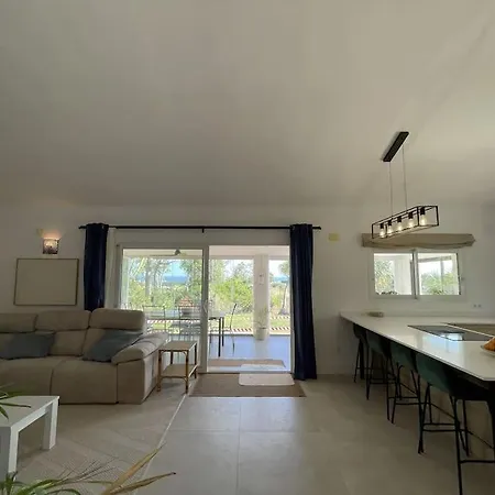 Villa, Private Pool, Bbq, Stunning Mountain And Sea Views, Jacuzzi Villa
