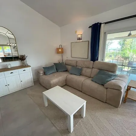 Villa, Private Pool, Bbq, Stunning Mountain And Sea Views, Jacuzzi Villa *